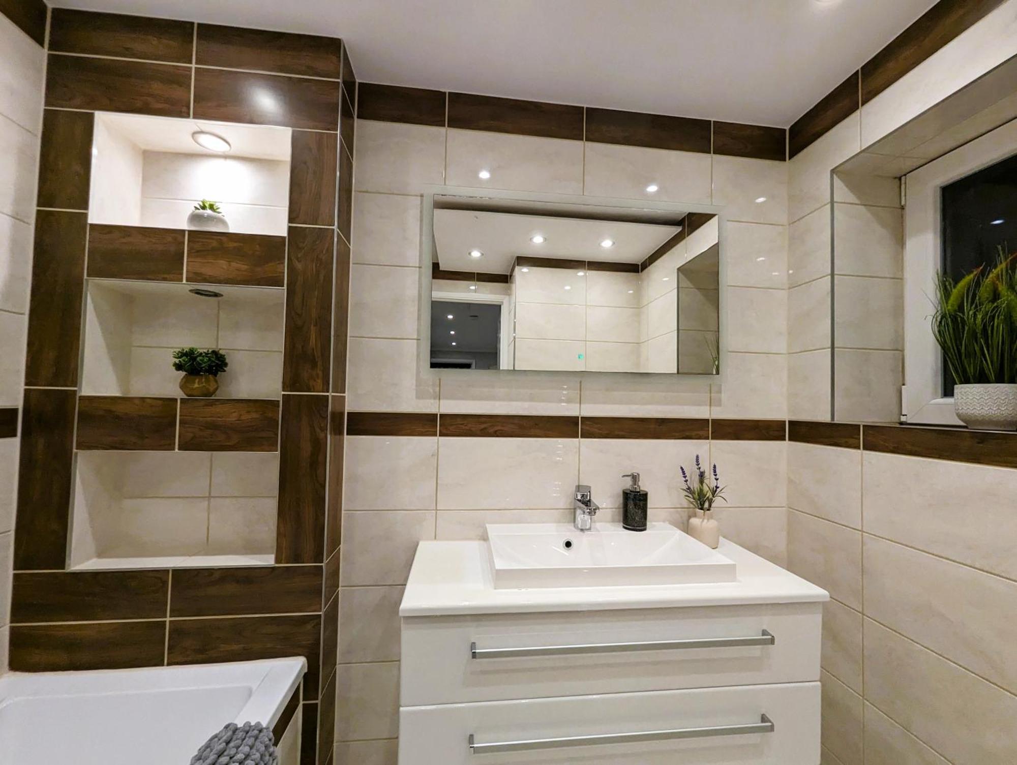 6 Guests * 4 Bedroom * Free Wi-Fi *Huntingdon Bagian luar foto